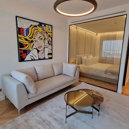 Luxurious On The Grand Prix Track Apartment *